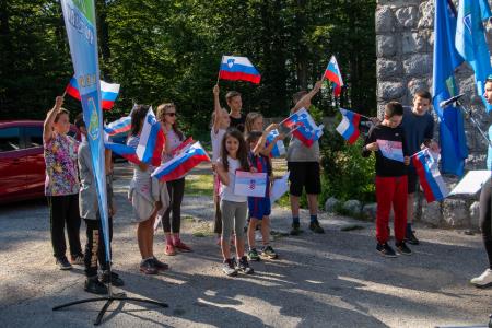 PPSS (56)_sprejem pred domom na Platku